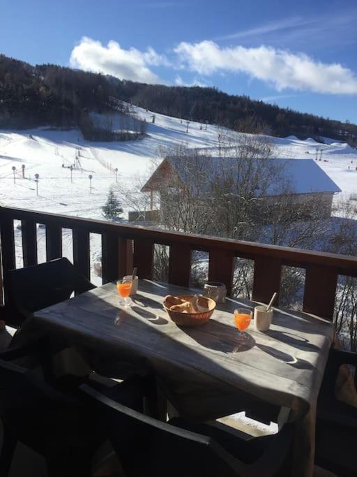 Appart très ensoleillé 7 pers au pied des pistes Ancelle Exterior foto
