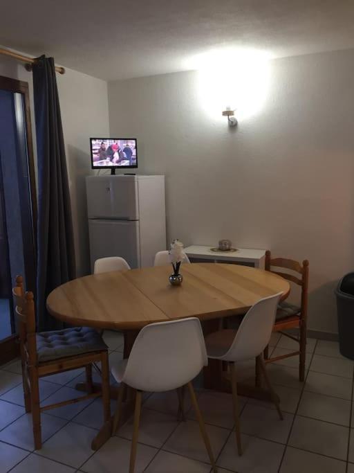 Appart très ensoleillé 7 pers au pied des pistes Ancelle Exterior foto
